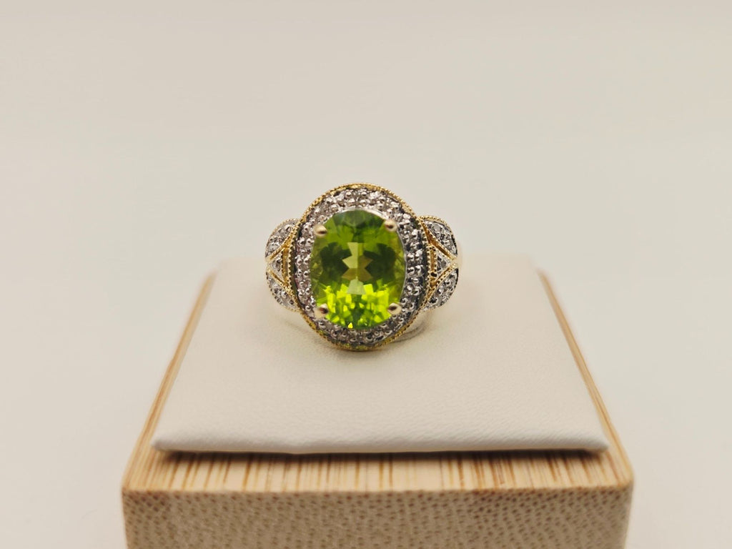 Gold Ring 585 Gold Peridot 22 Brillanten 14 KT Gr 50