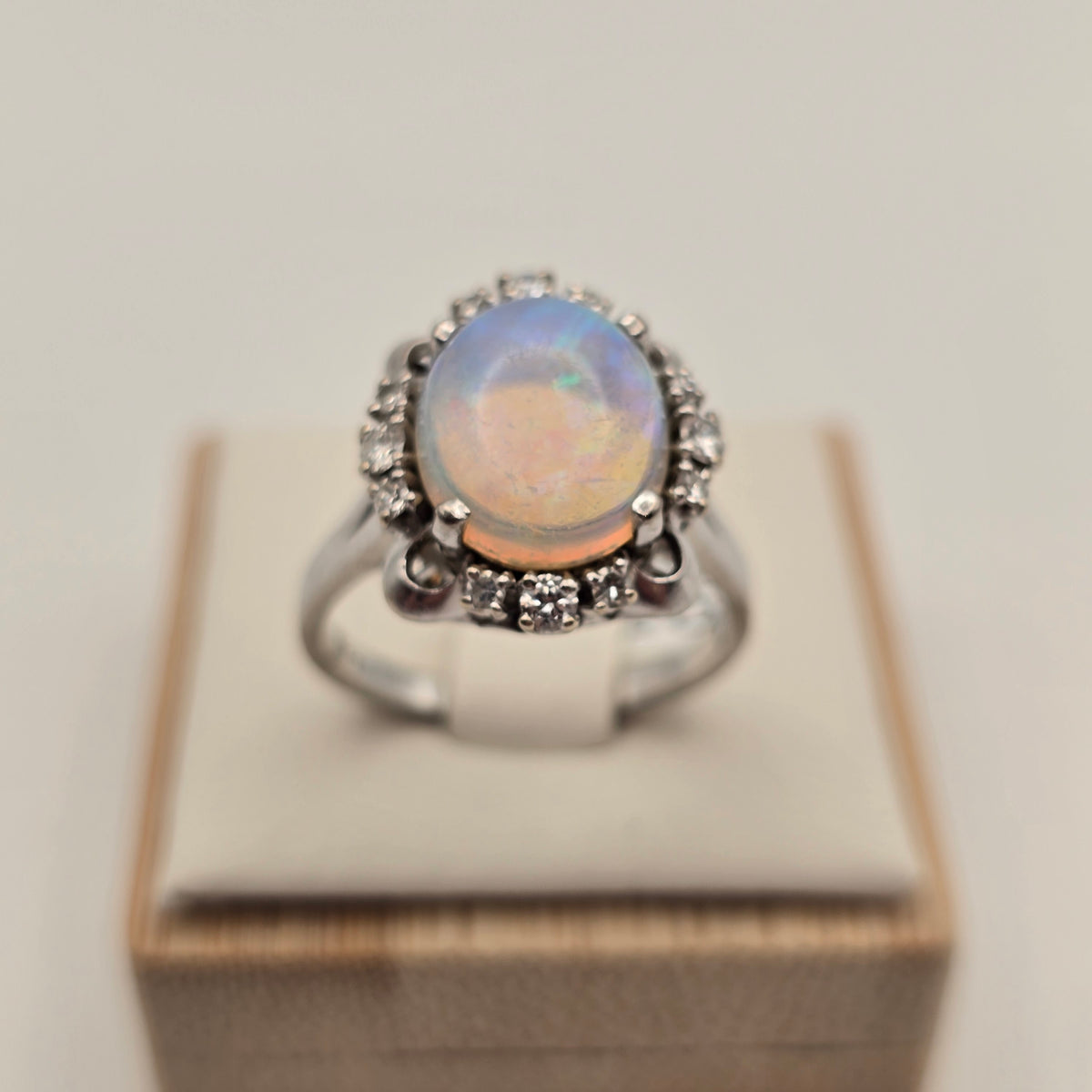 Gold Ring 18 kt Kristall Opal Brillanten 750 Gold Gr 57